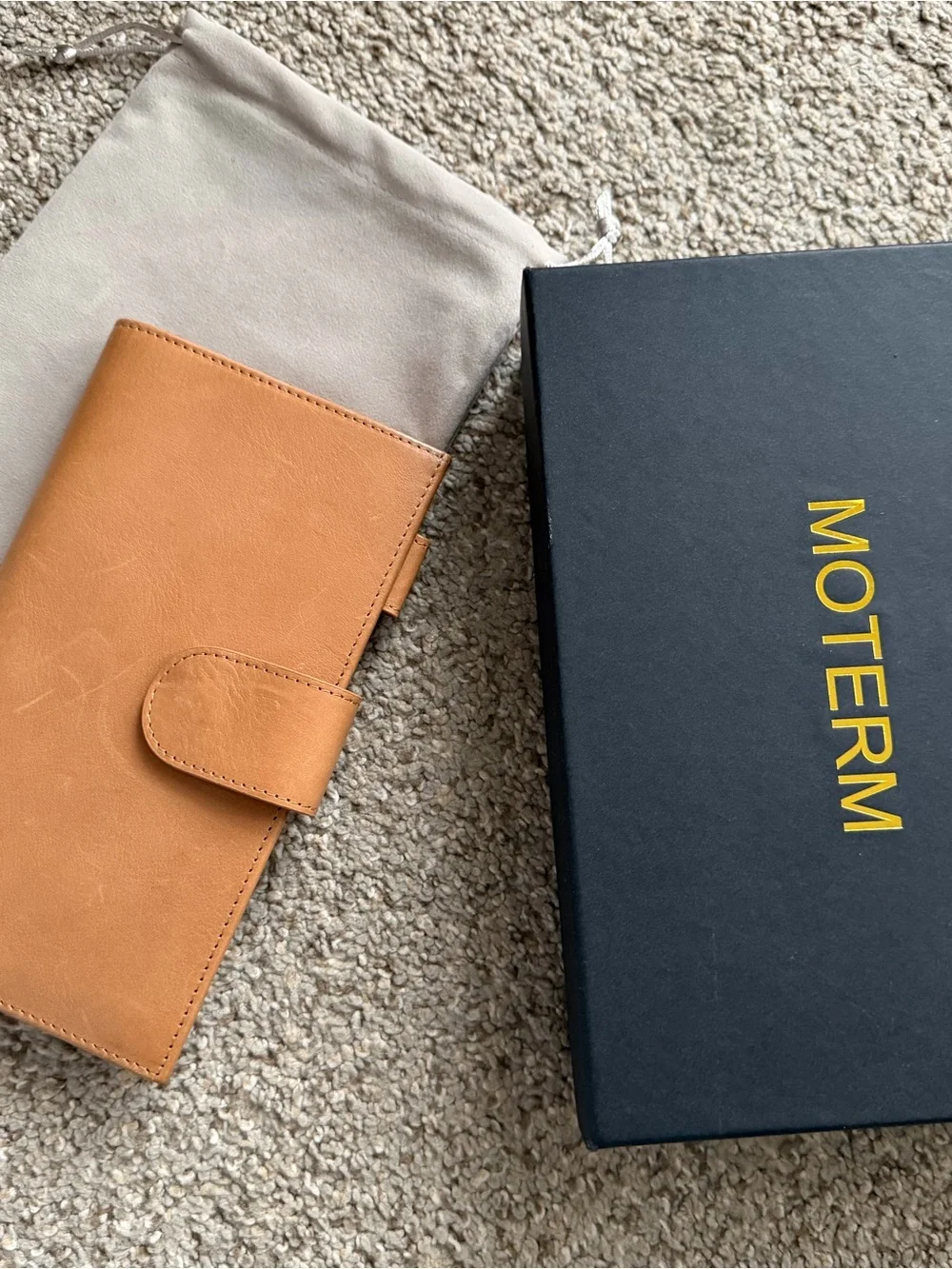 Moterm Veg Tanned Leather Weeks Cover